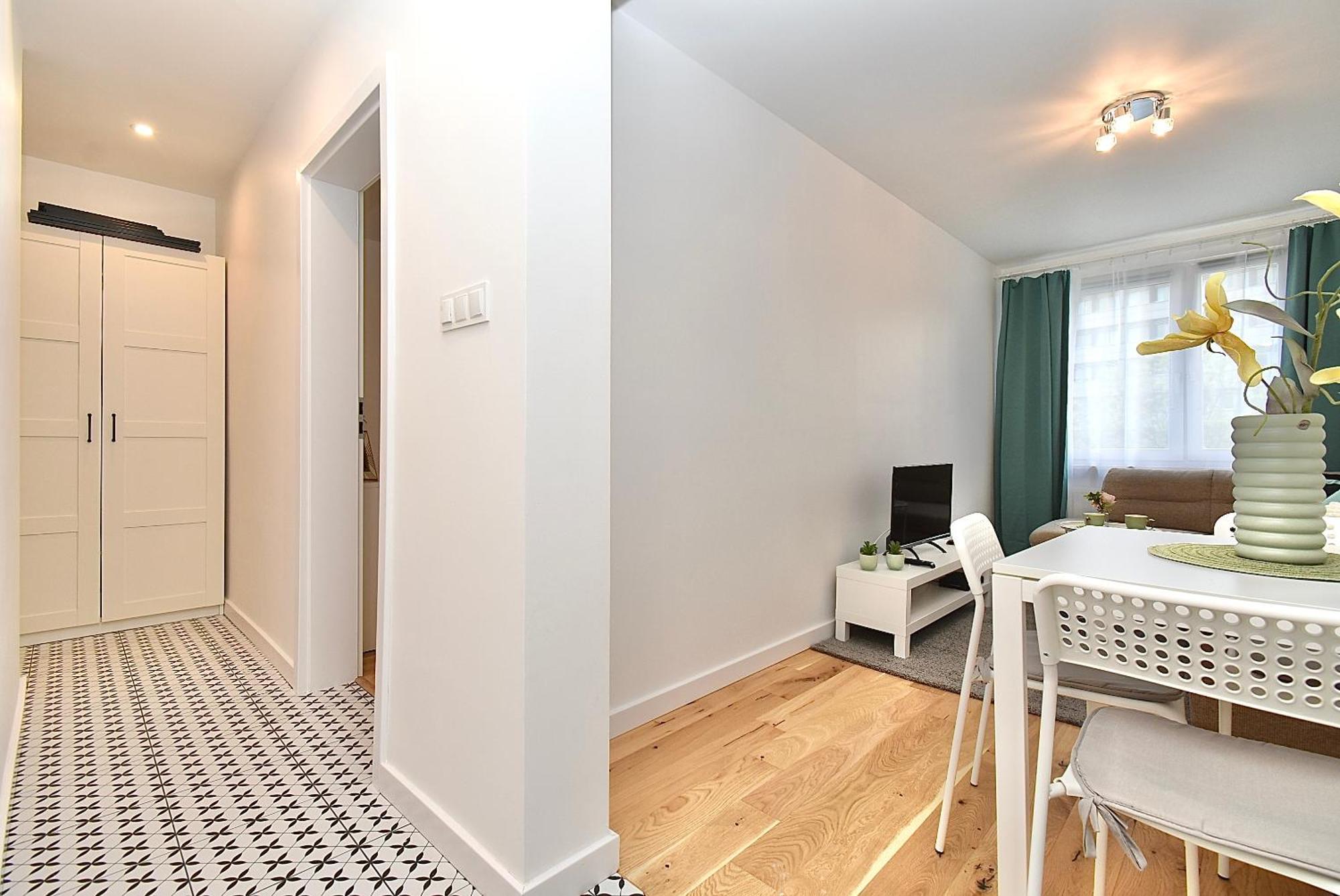 Apartment Obrzezna Warschau